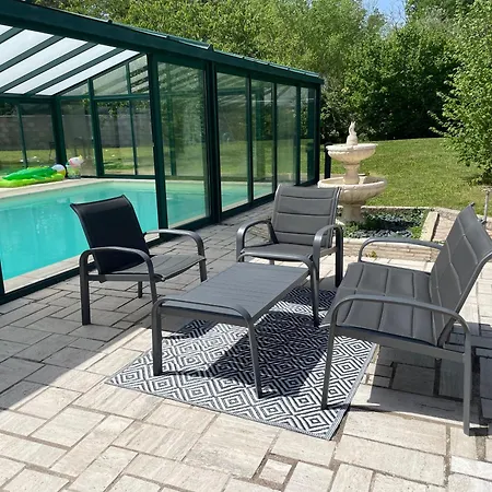 Demeure De Charme De La Graviere Holiday home *